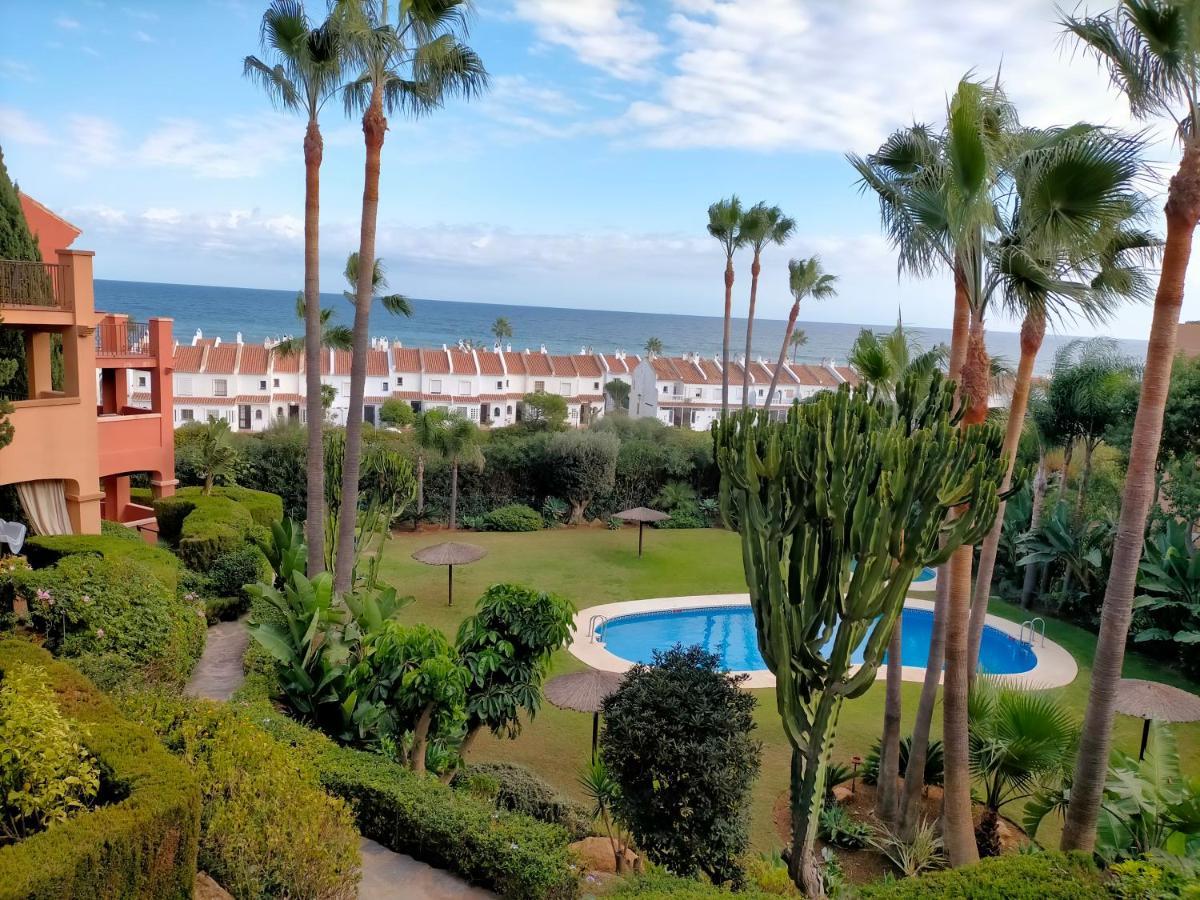 Appartement Met Zeezicht En Vlakbij Het Strand Manilva Bagian luar foto