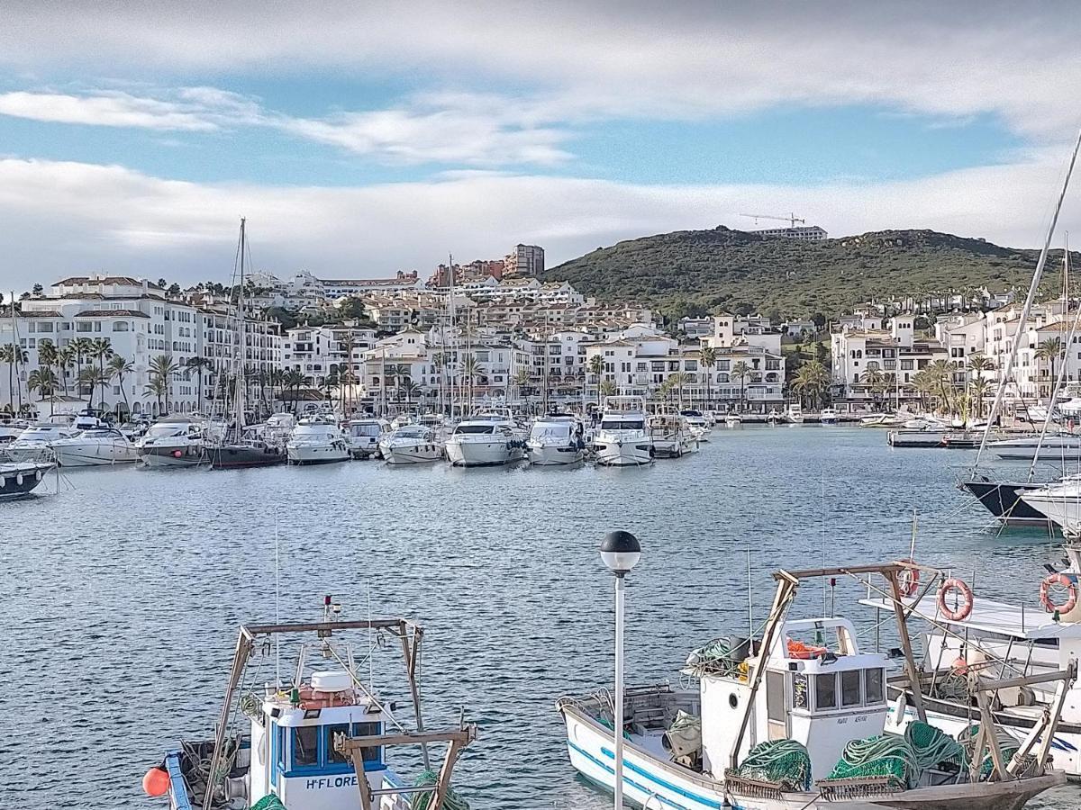 Appartement Met Zeezicht En Vlakbij Het Strand Manilva Bagian luar foto