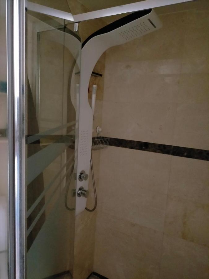 Appartement Met Zeezicht En Vlakbij Het Strand Manilva Bagian luar foto